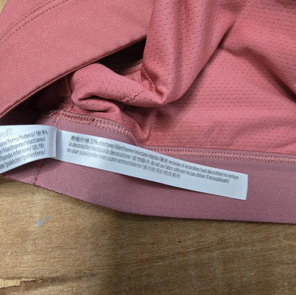 Victoria Secret Sport Coral Lounge Sports Bra The Player Racerback Size Medium